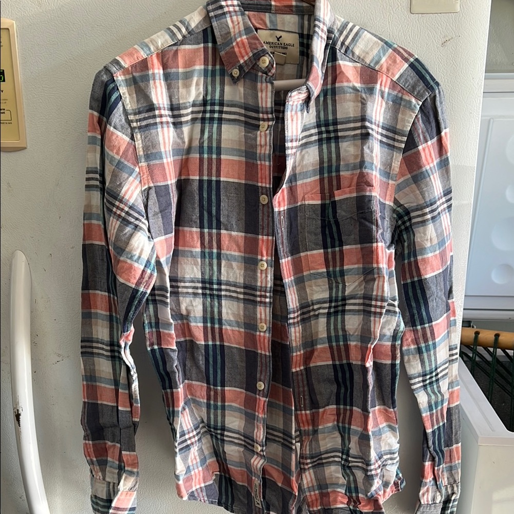 American Eagle Outfitters Blue and Red Casual Button Down Shirt